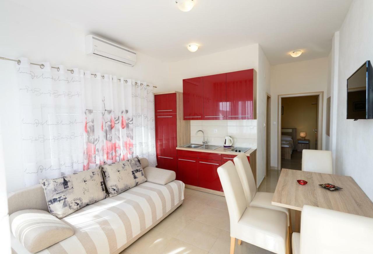 Apartments Maris ستاريغغاد باكلينتسا المظهر الخارجي الصورة