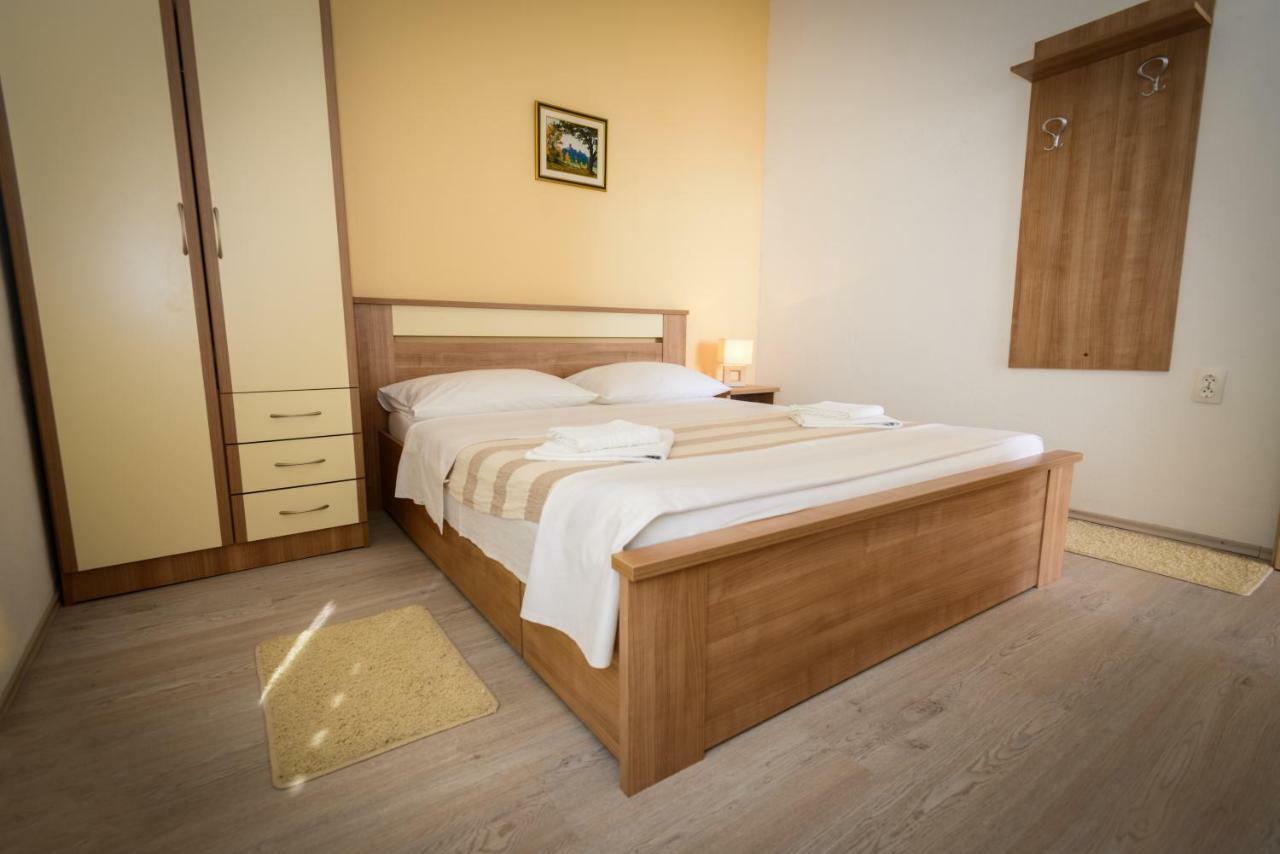 Apartments Maris ستاريغغاد باكلينتسا المظهر الخارجي الصورة