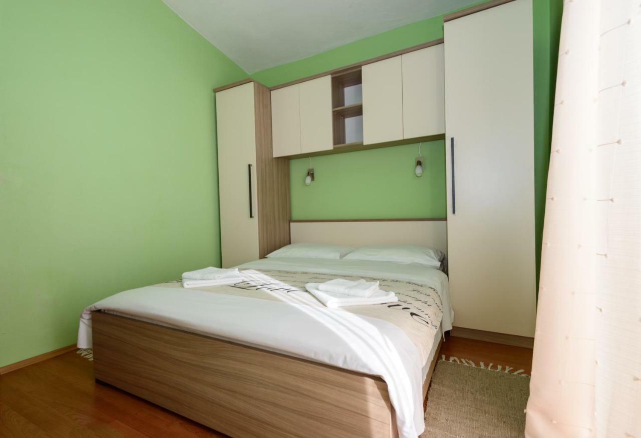 Apartments Maris ستاريغغاد باكلينتسا المظهر الخارجي الصورة